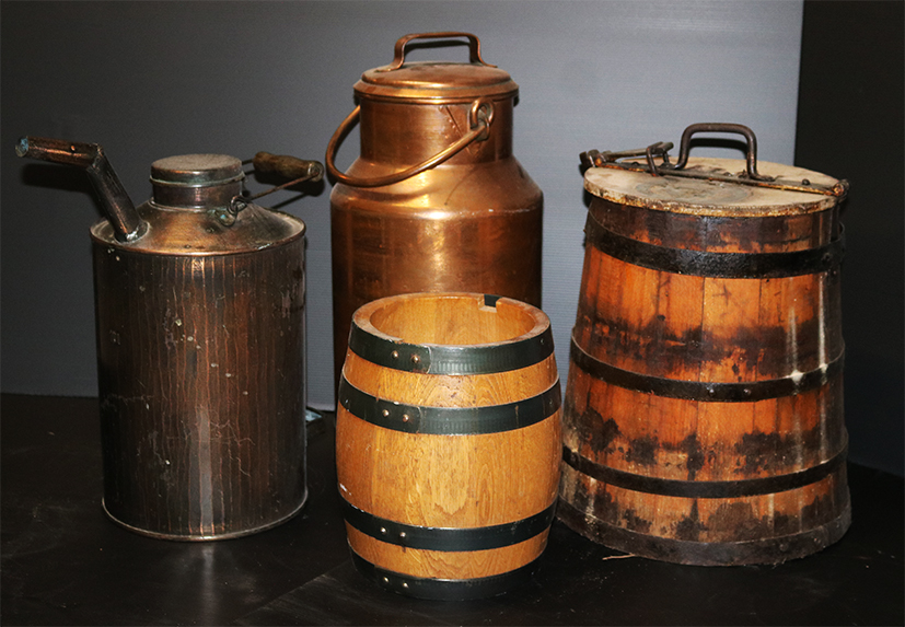 Dekoset "Scheune"  nostalgische Kannen und Fässer  (25 - 50cm)